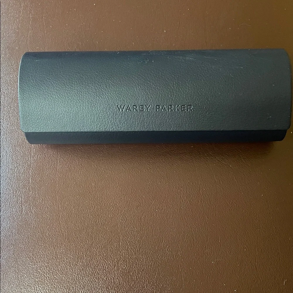 Warby Parker Eyeglasses Hard Case Magnetic Closure